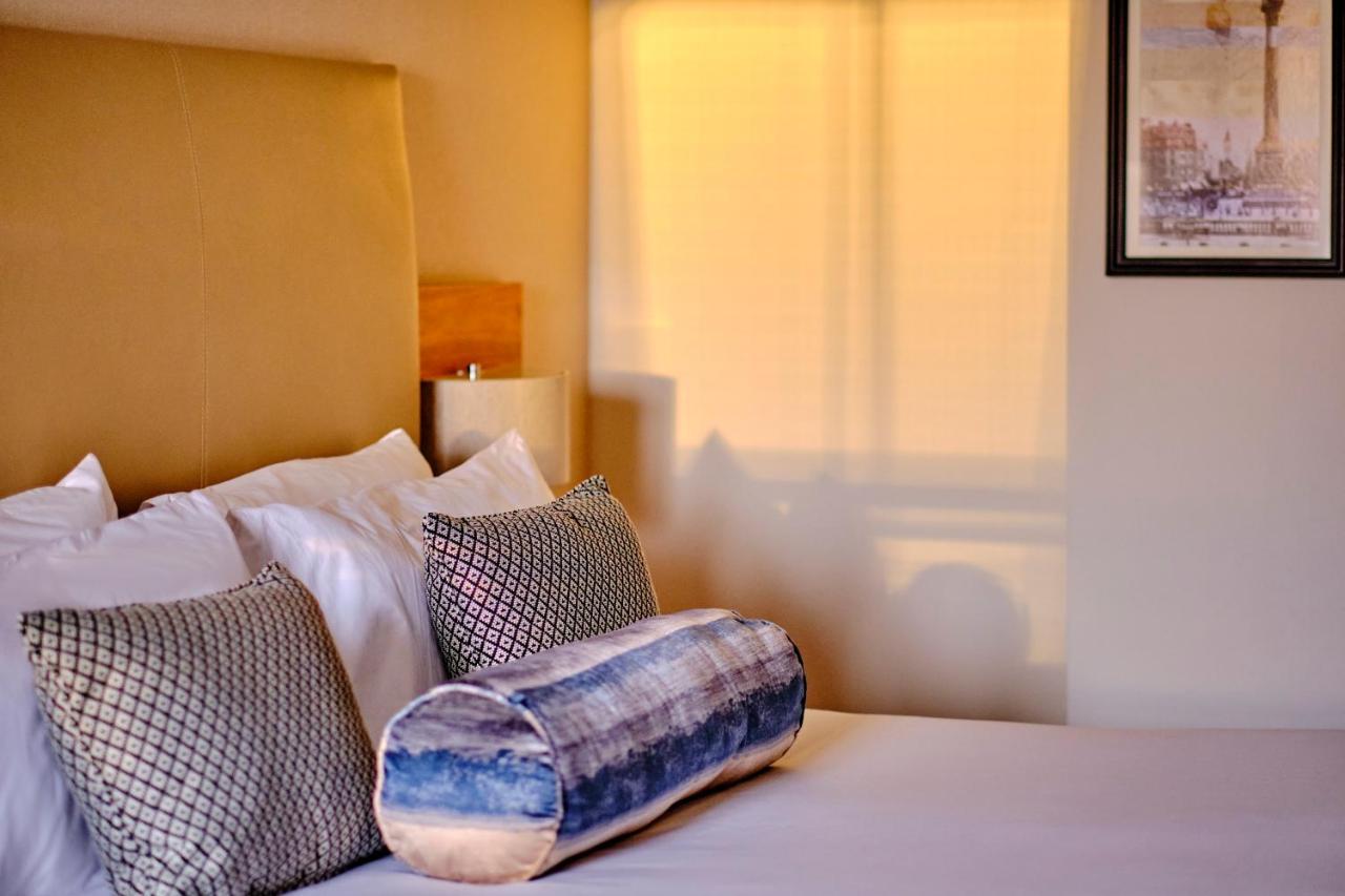 The Clermont London, Charing Cross Hotel Exterior photo