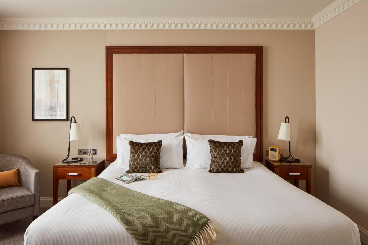 The Clermont London, Charing Cross Hotel Exterior photo