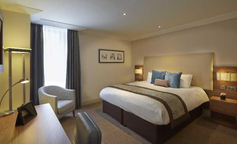The Clermont London, Charing Cross Hotel Room photo