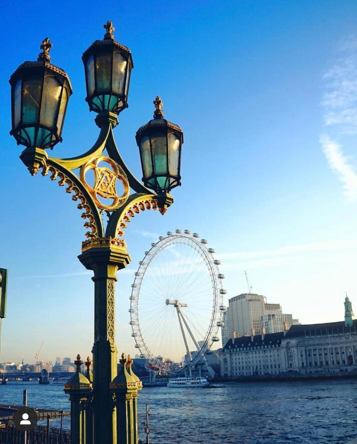 The Clermont London, Charing Cross Hotel Exterior photo